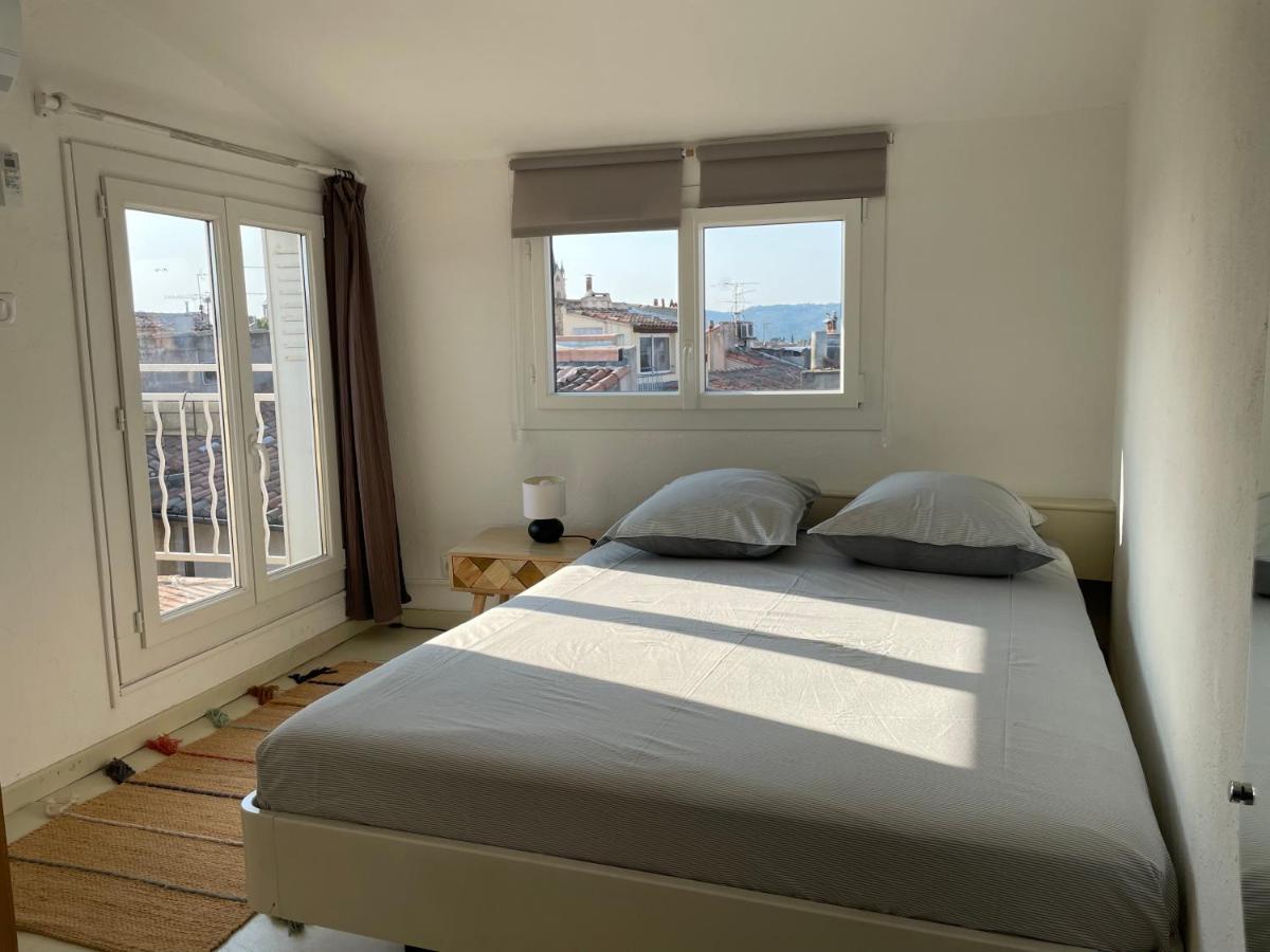 2 Pieces Climatise En Duplex Avec Terrasse Apartment Aix-en-Provence Bagian luar foto