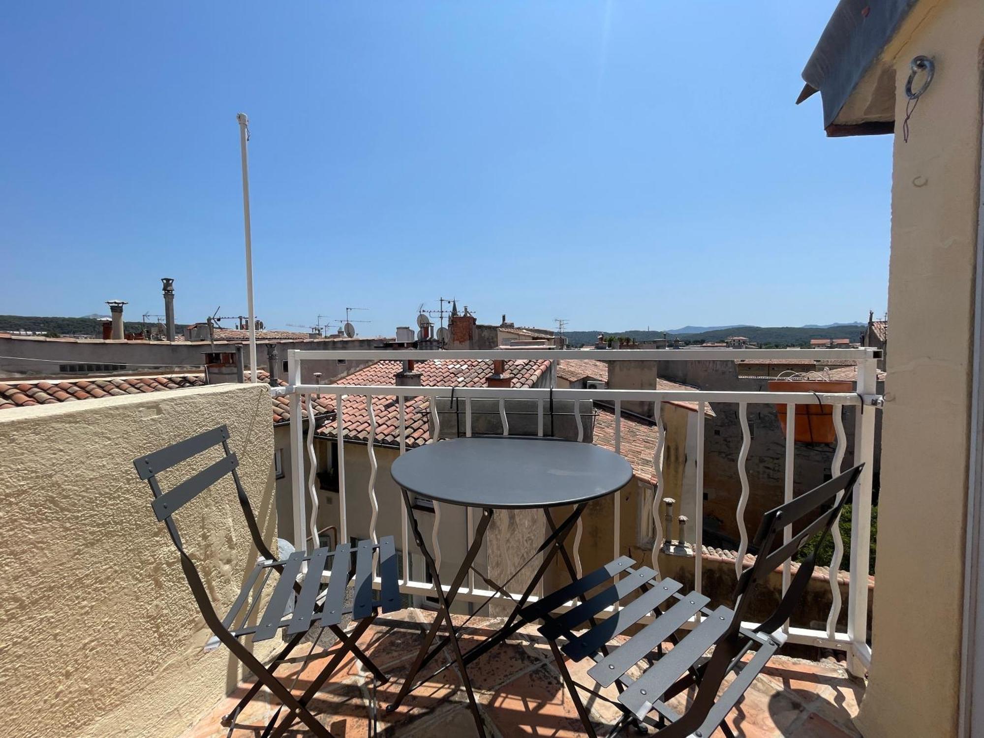 2 Pieces Climatise En Duplex Avec Terrasse Apartment Aix-en-Provence Bagian luar foto